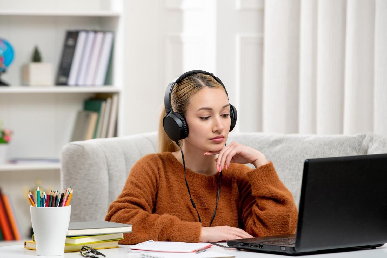 Sesión de formación práctica en gestión financiera de personal